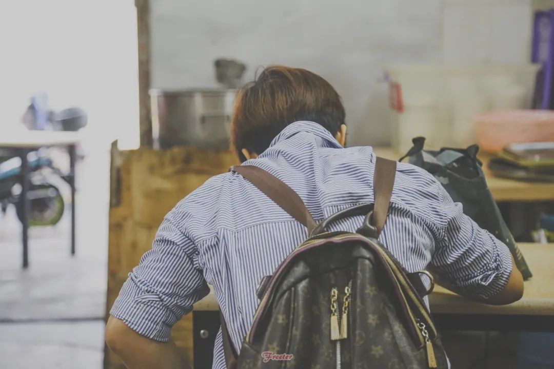 这碗粉说不上哪里好，但就是谁也替代不了...