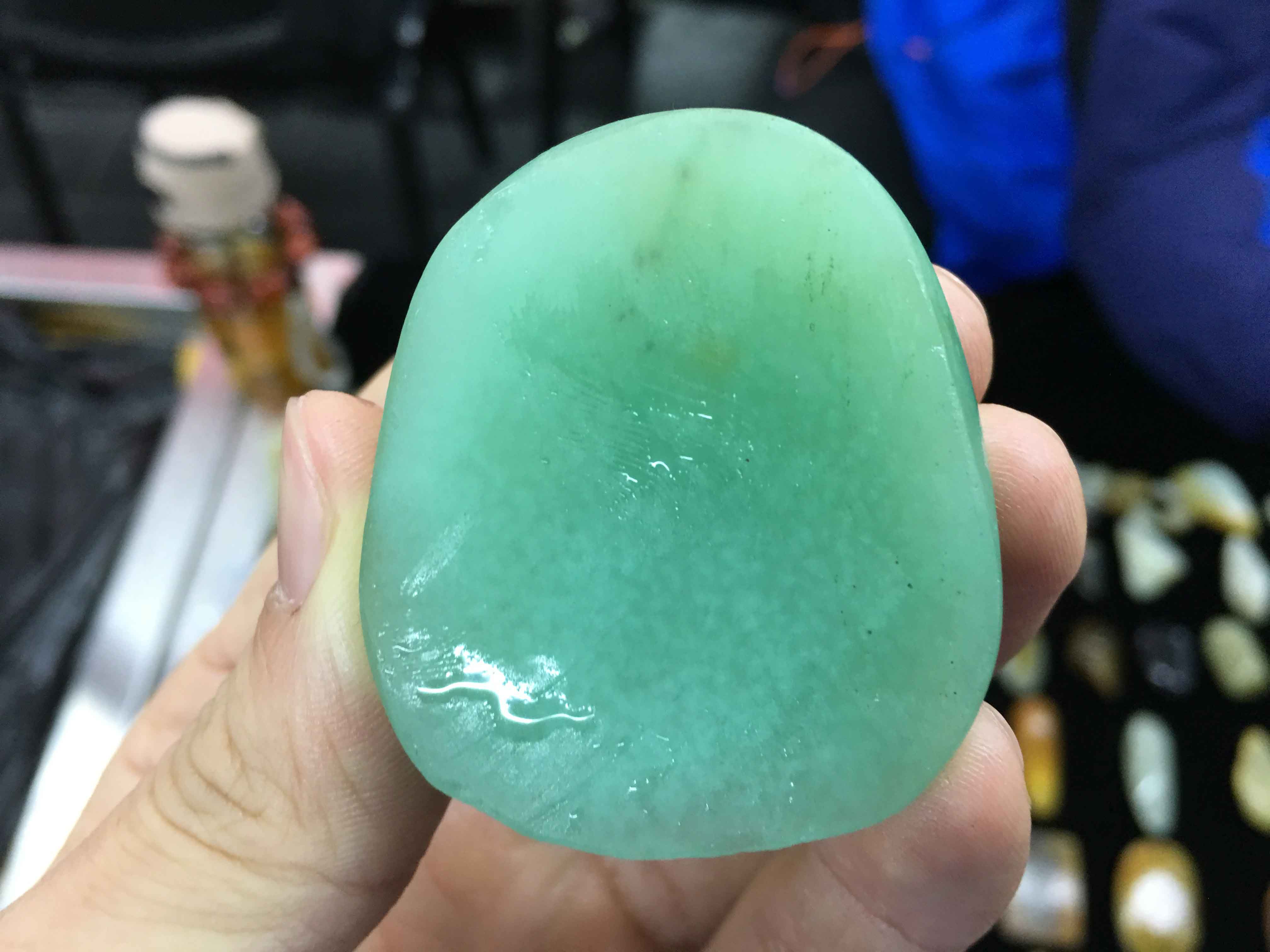 十块钱买了个和田玉石,十块钱买和田玉