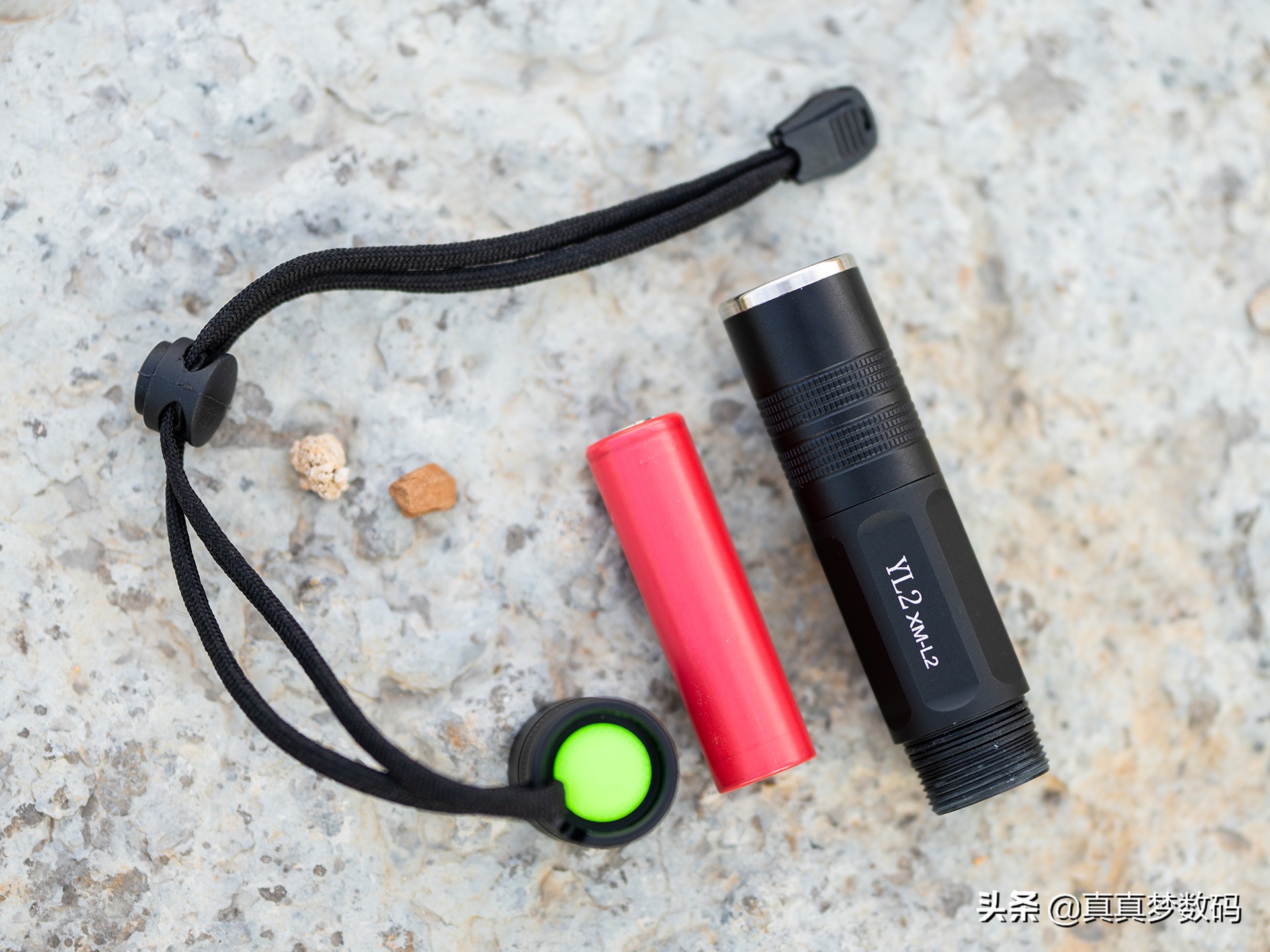 强光手电筒应该如何选择,强光手电筒怎样选