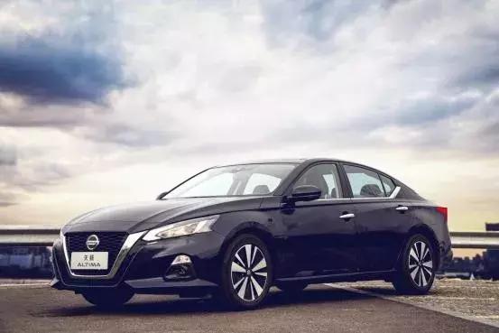 日产天籁新款油耗,新款日产天籁2.0l油耗测试