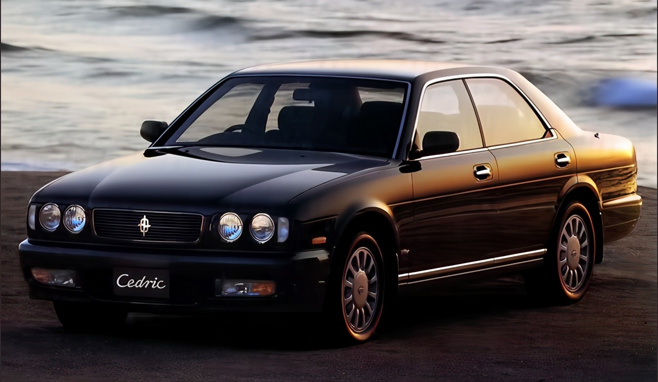 2017款日产天籁公爵vip尊领版2.5,经典车断代史之日产公爵