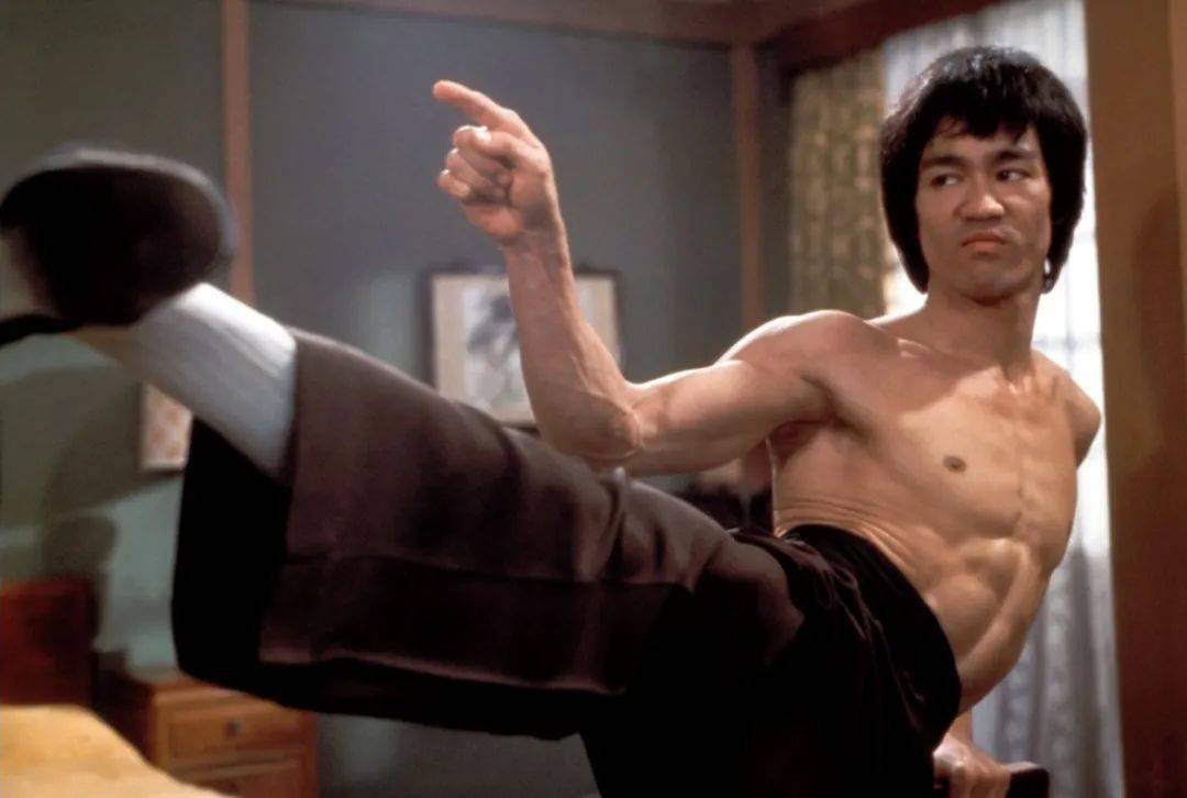 功夫之王李小龙雕像,功夫之王李小龙