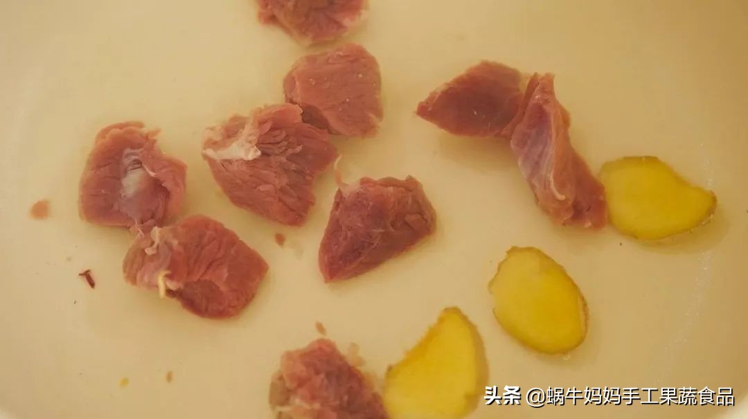 8个月宝宝一日三餐食谱时间表,12个月宝宝辅食三餐做法大全