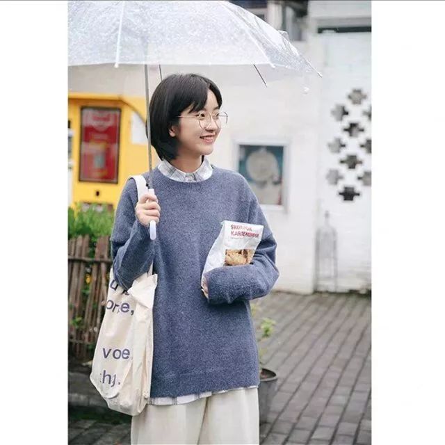 衬衫毛衣的穿法技巧男,毛衣衬衫怎么搭配裤子