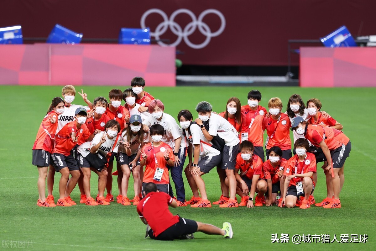 梅西世界杯圆梦,梅西内马尔苏亚雷斯拿过几个冠军