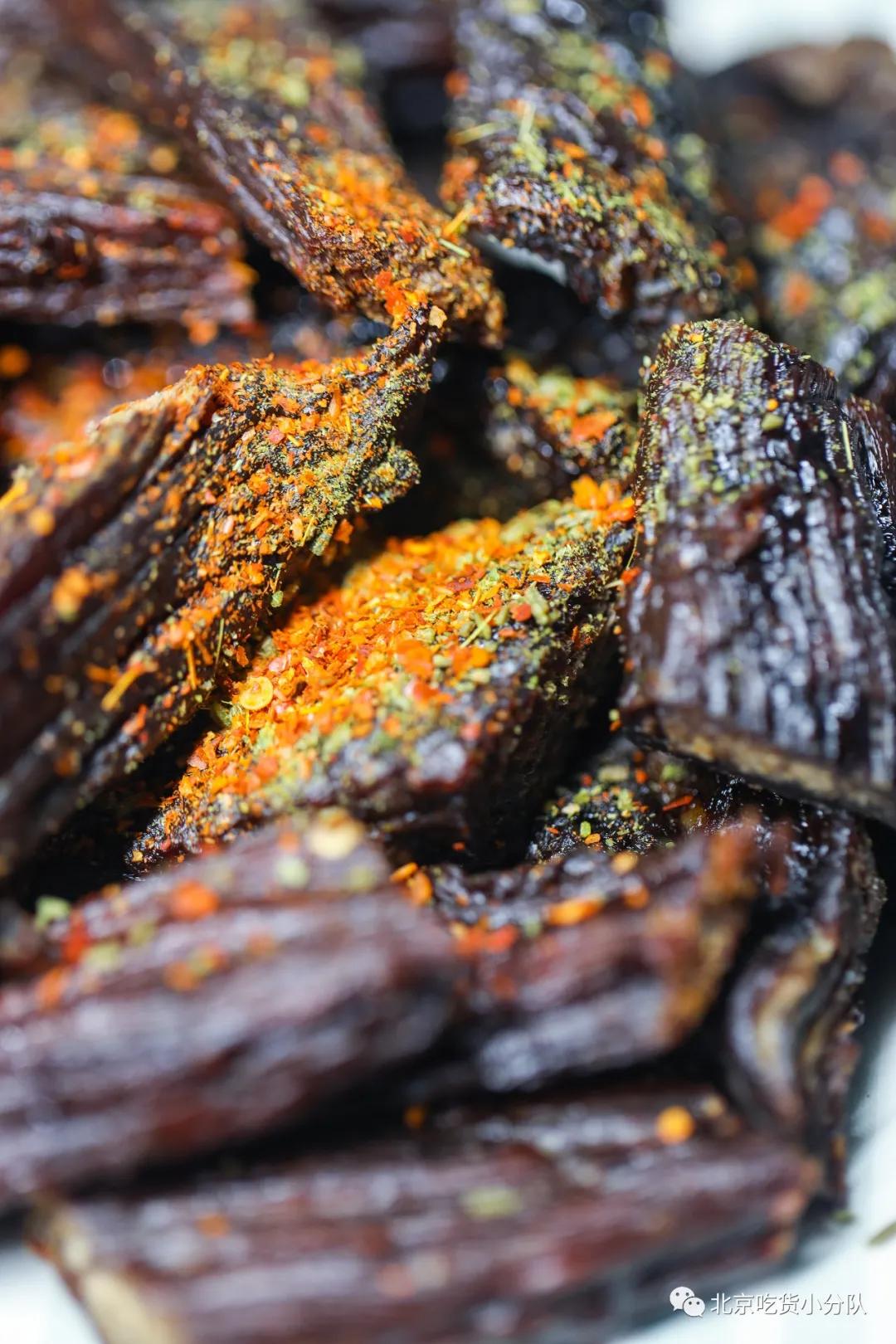 沈阳卖牛肉干的网红,卖牛肉干抖音网红