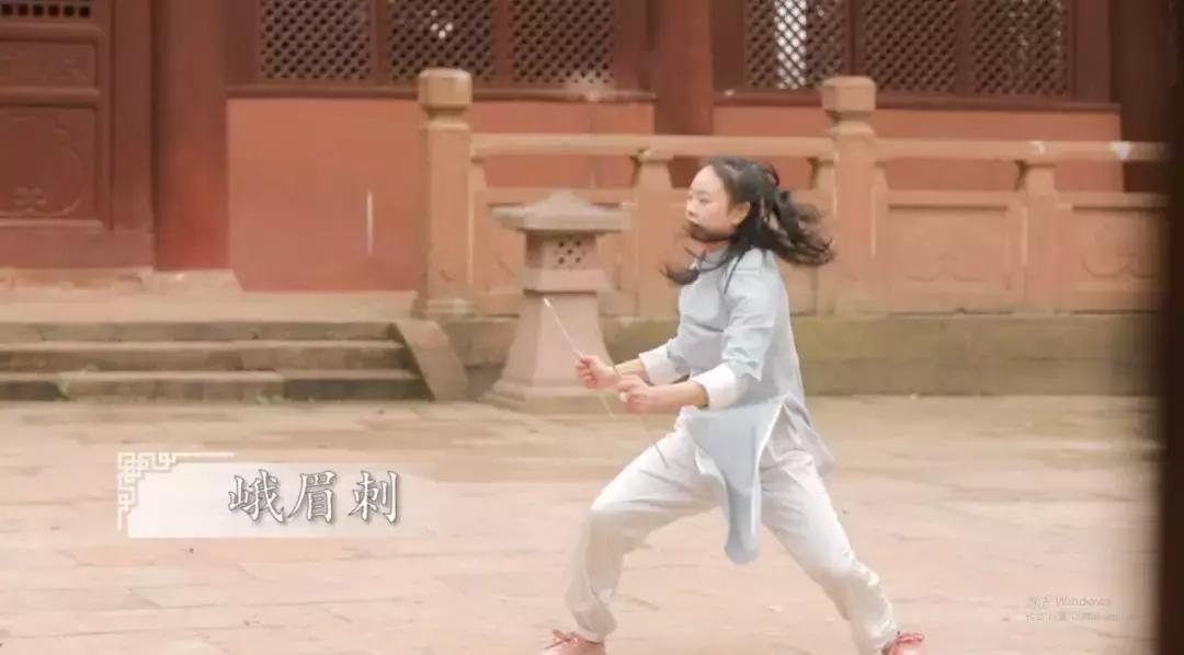 峨眉山最后一段路要多久,峨眉山4月免费