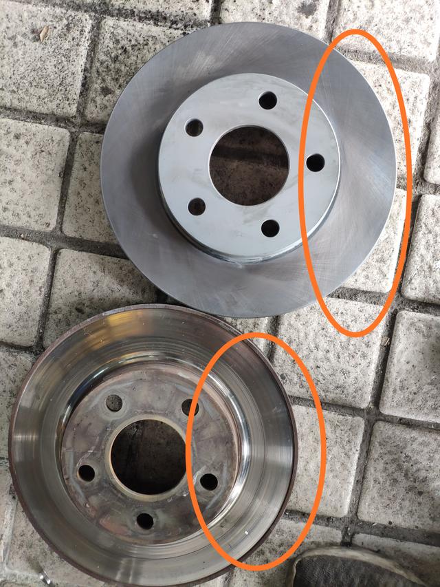 别克君威刹车时方向盘抖,君威遇到坑洼地后轮感觉跑偏