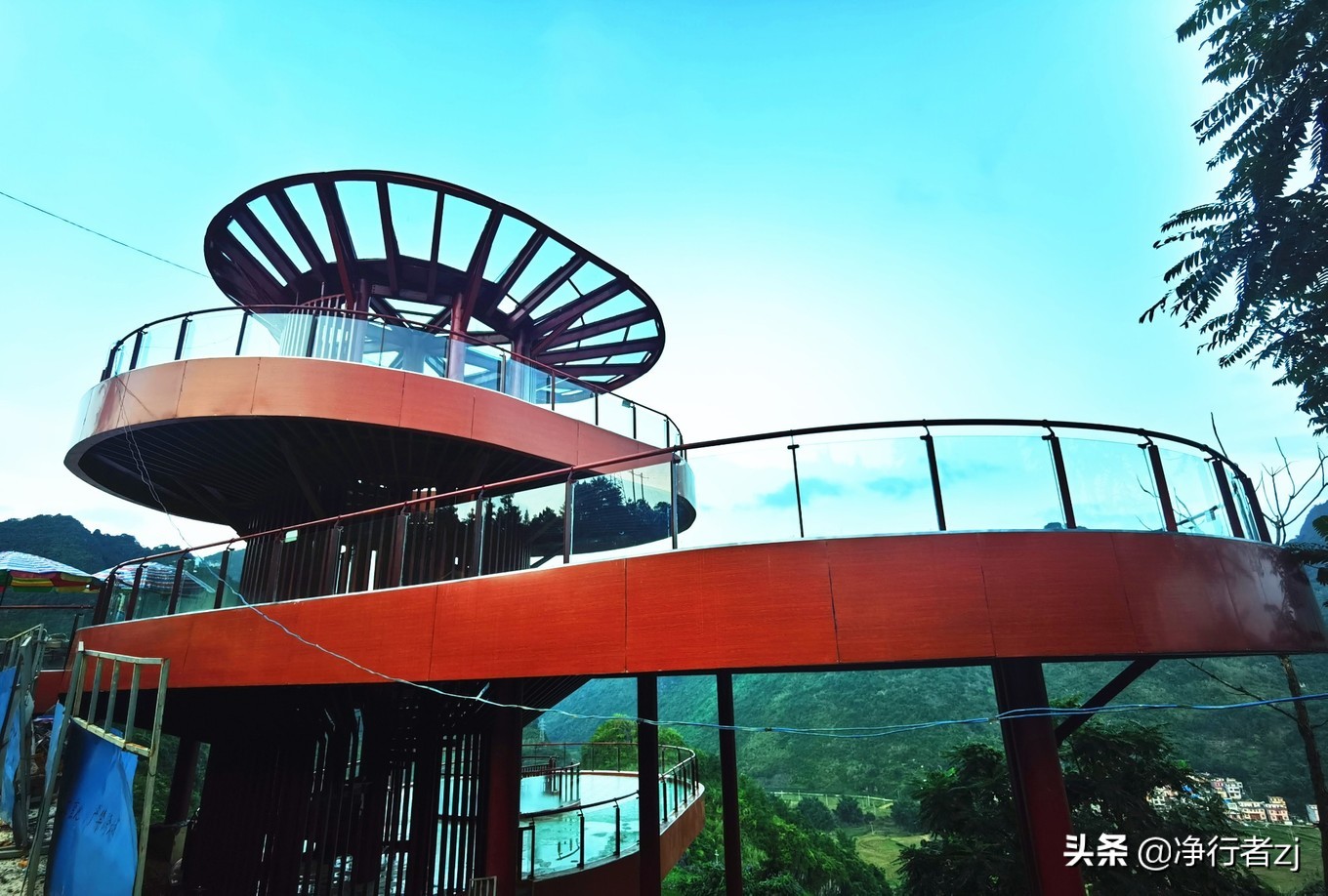 「原创」八桂寻宝（十六）巴马：镶嵌在大地上的草书