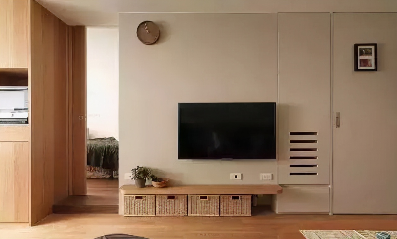 隐形门做墙中间,隐形门做电视背景墙