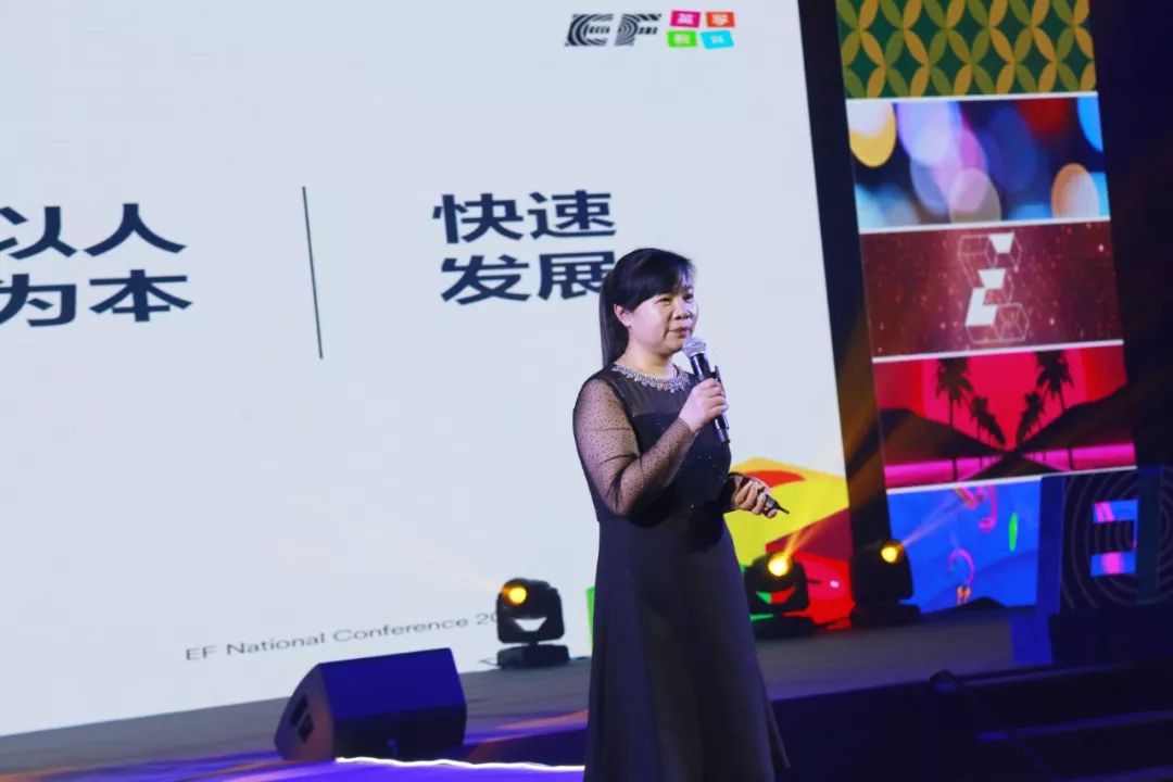 鑻卞瓪澶哄啝,鑻卞瓪娲诲姩鍥為【