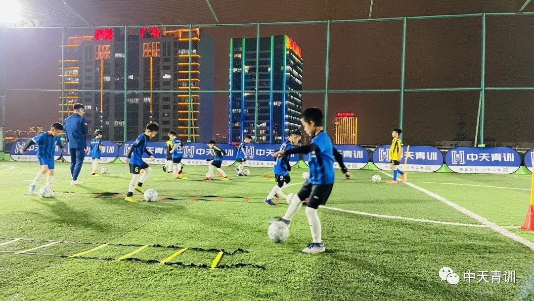 青训足球每天训练计划,青训足球日常训练