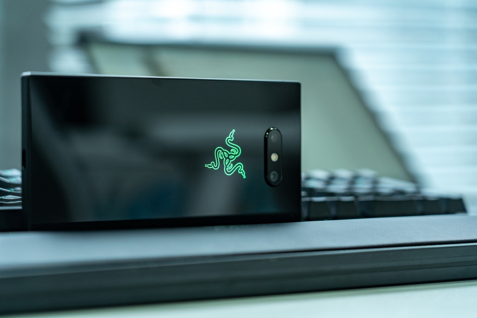 探索版雷蛇razerphone2,雷蛇razerphone2