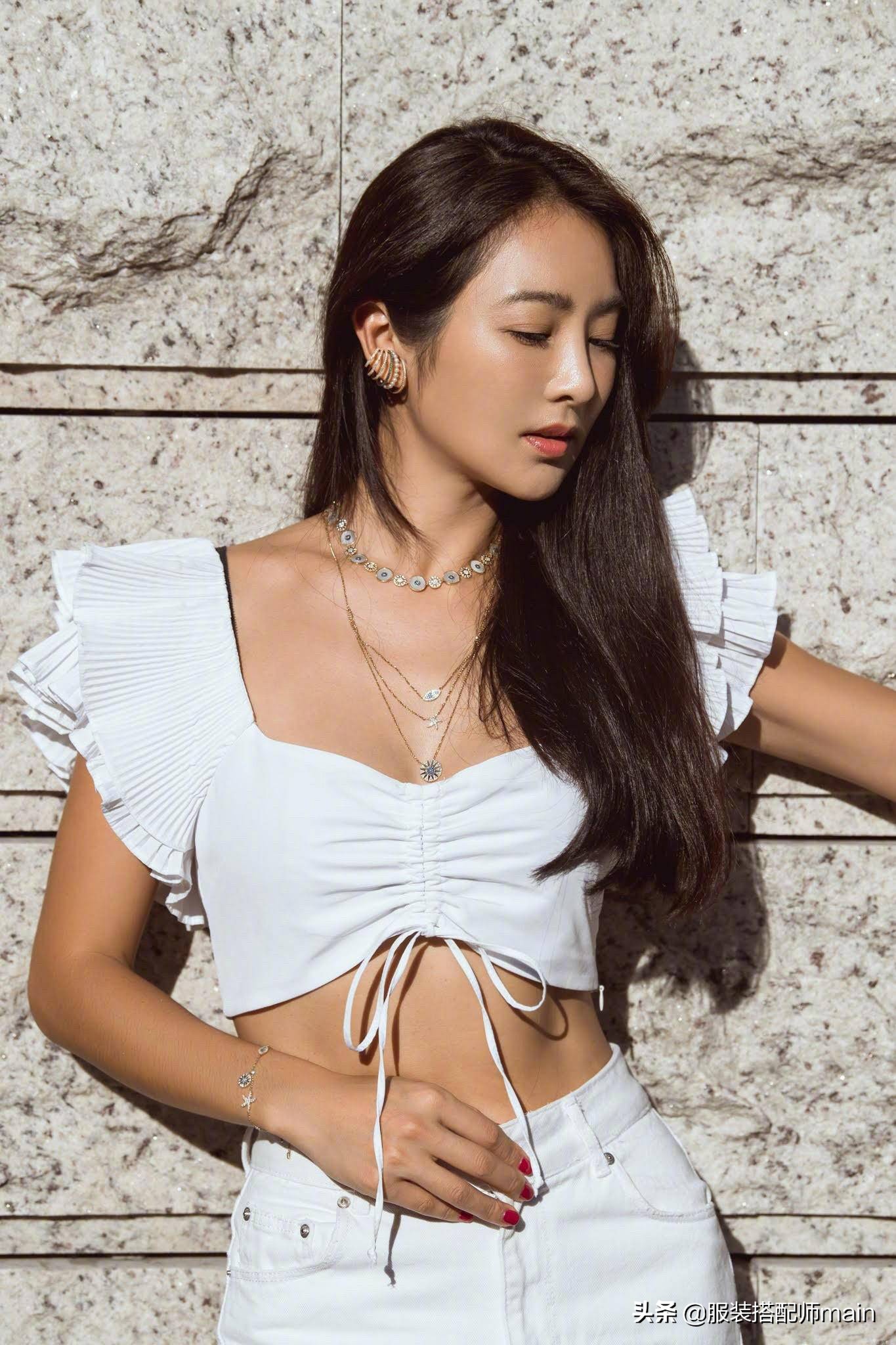 吴速玲穿搭,吴速玲大耳环怎么搭配