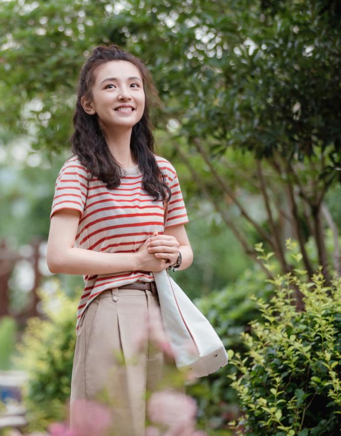 烫了卷发显老有什么办法补救,烫了中卷显老怎么办