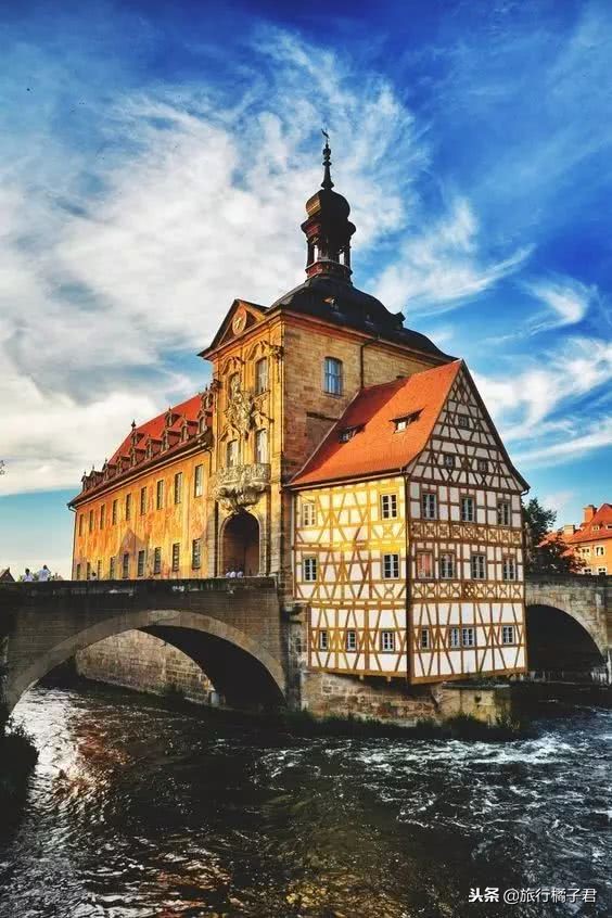 等一个人去旅行,等一个人去远方旅行