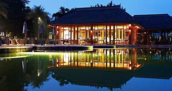 云南旅游泡温泉在哪里最好,去云南哪里泡温泉最好