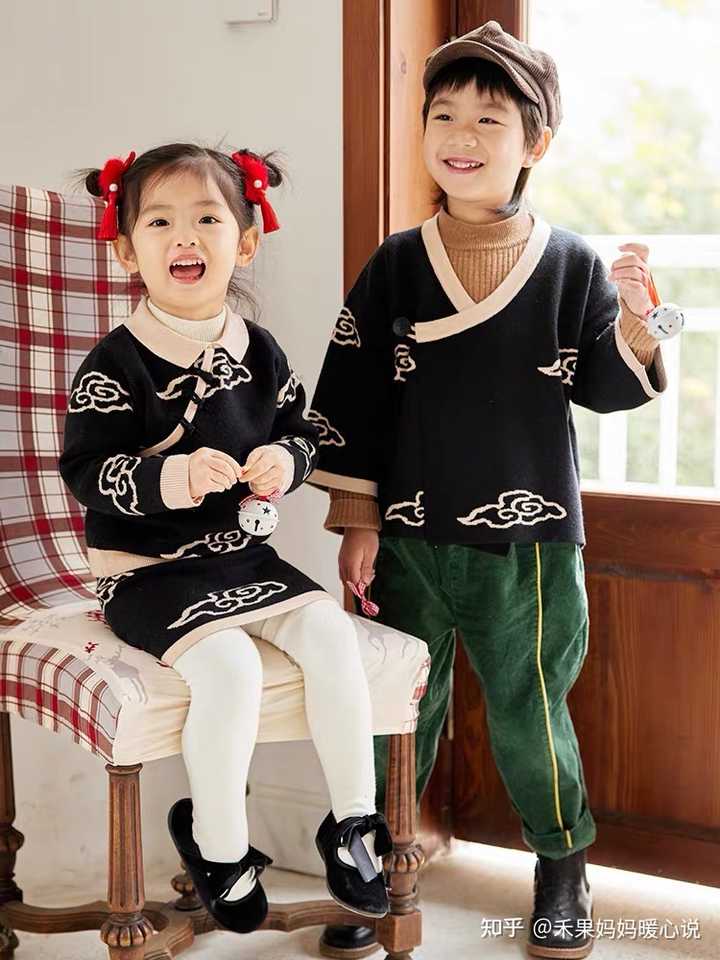 童装女童3-6岁公主裙冬款拜年,2023年最流行的衣服童装