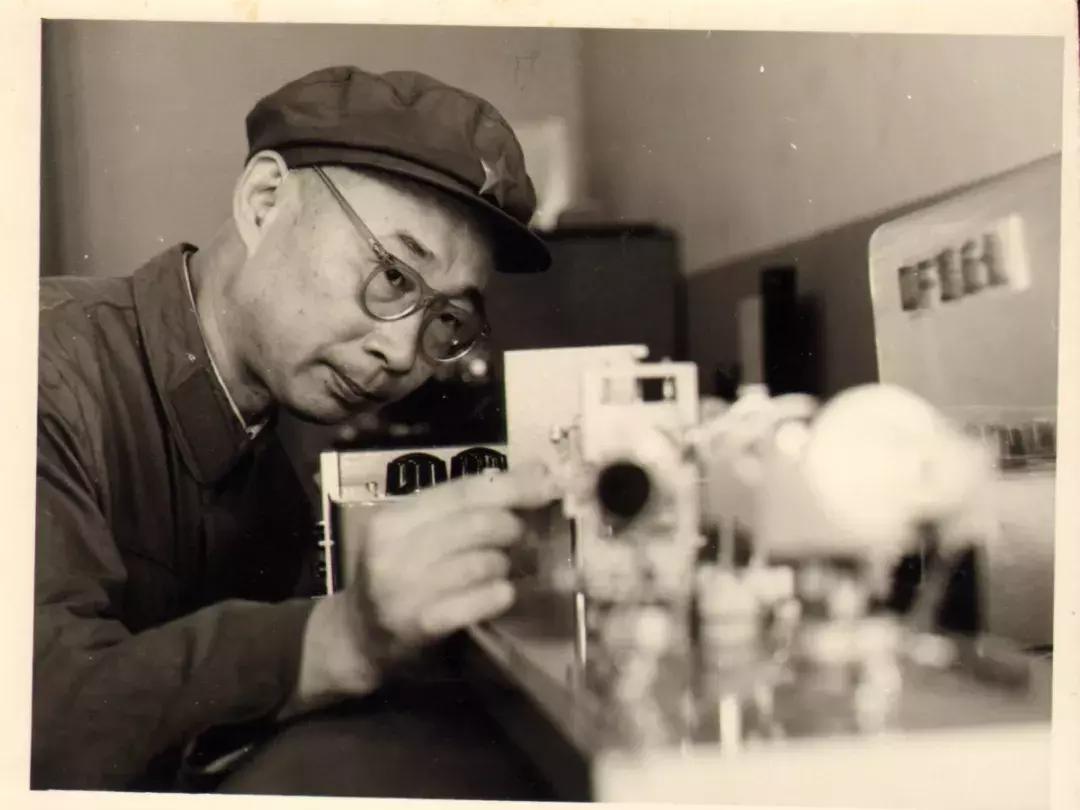 高伯龙纪录片,高伯龙作品