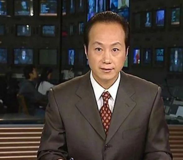 罗京遗孀现状,罗京去世儿子随母改嫁富商