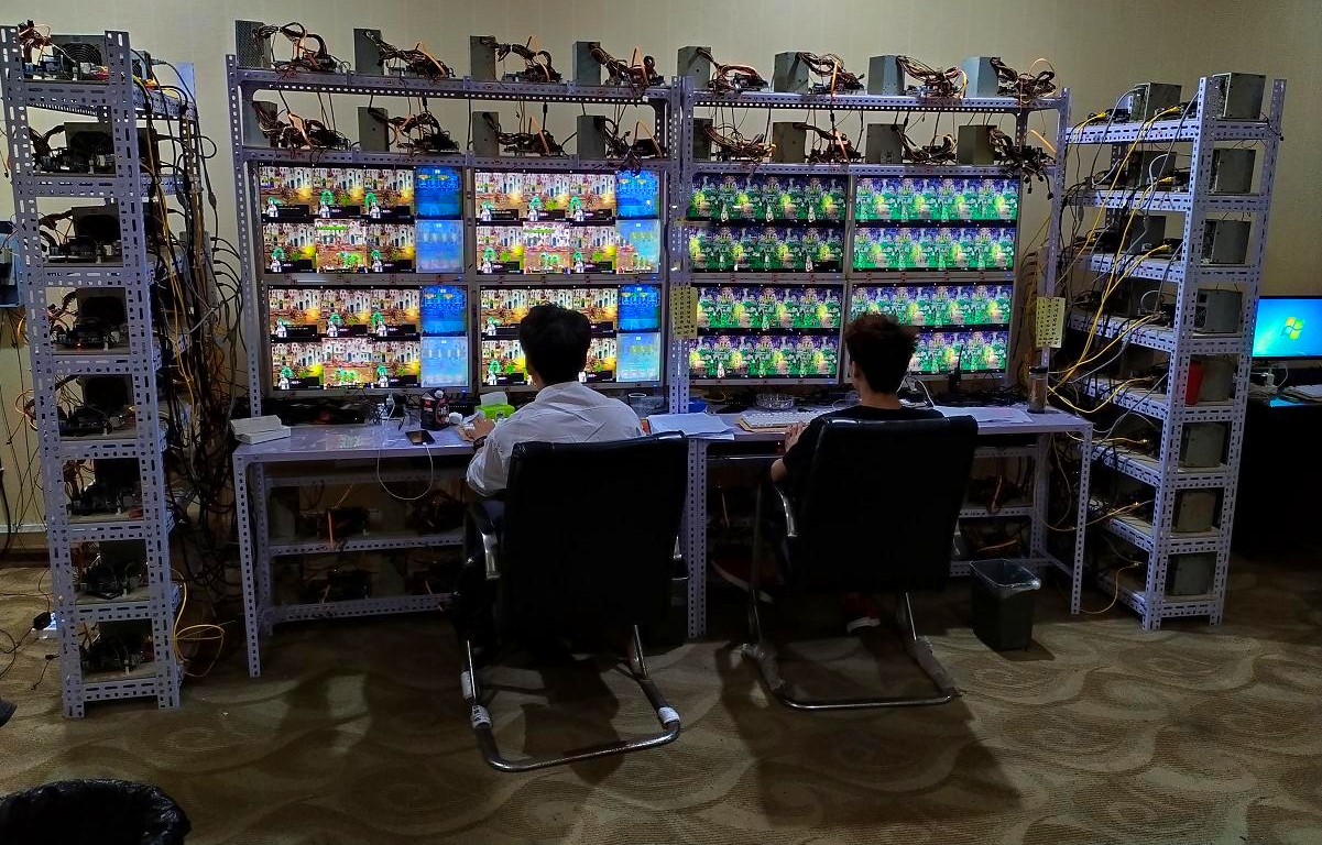 笑着进去破产出来！宁劝人进厂打工，也别劝人去DNF干工作室？