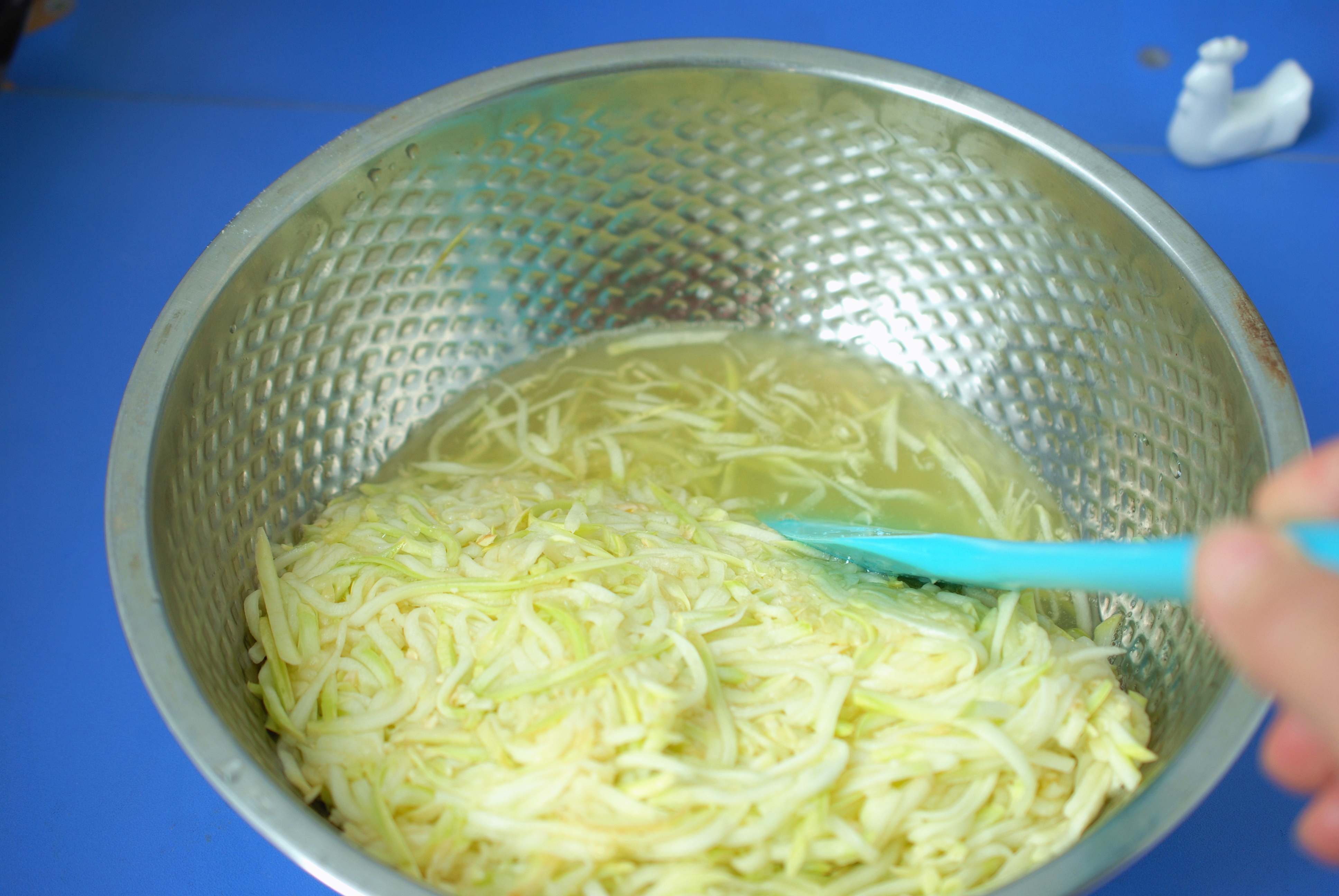 调素饺子馅需要油吗,调饺子馅千万别加料酒