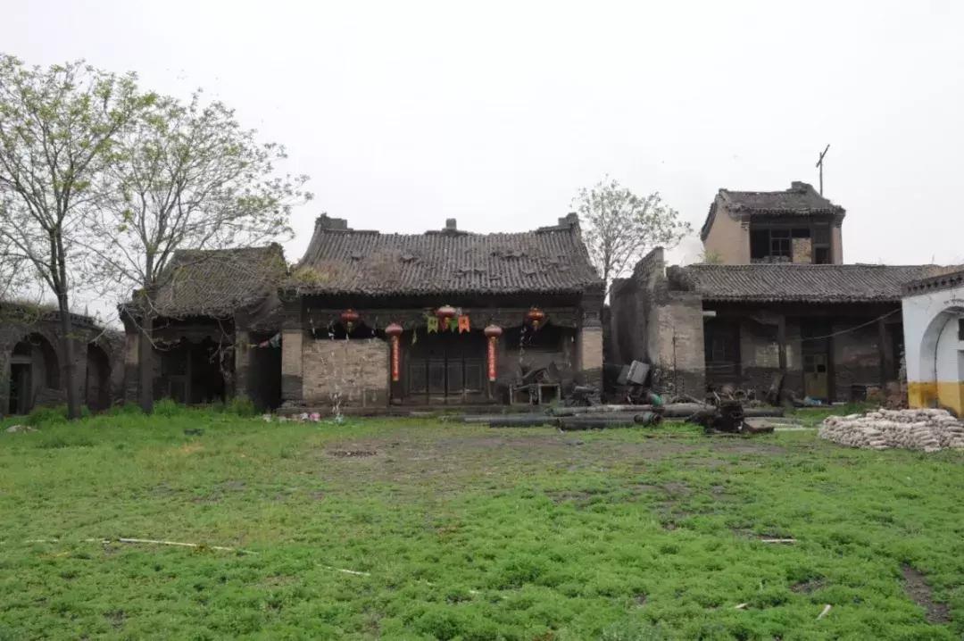 不是农民有宅基地证可以建房吗,农民申请宅基地的条件