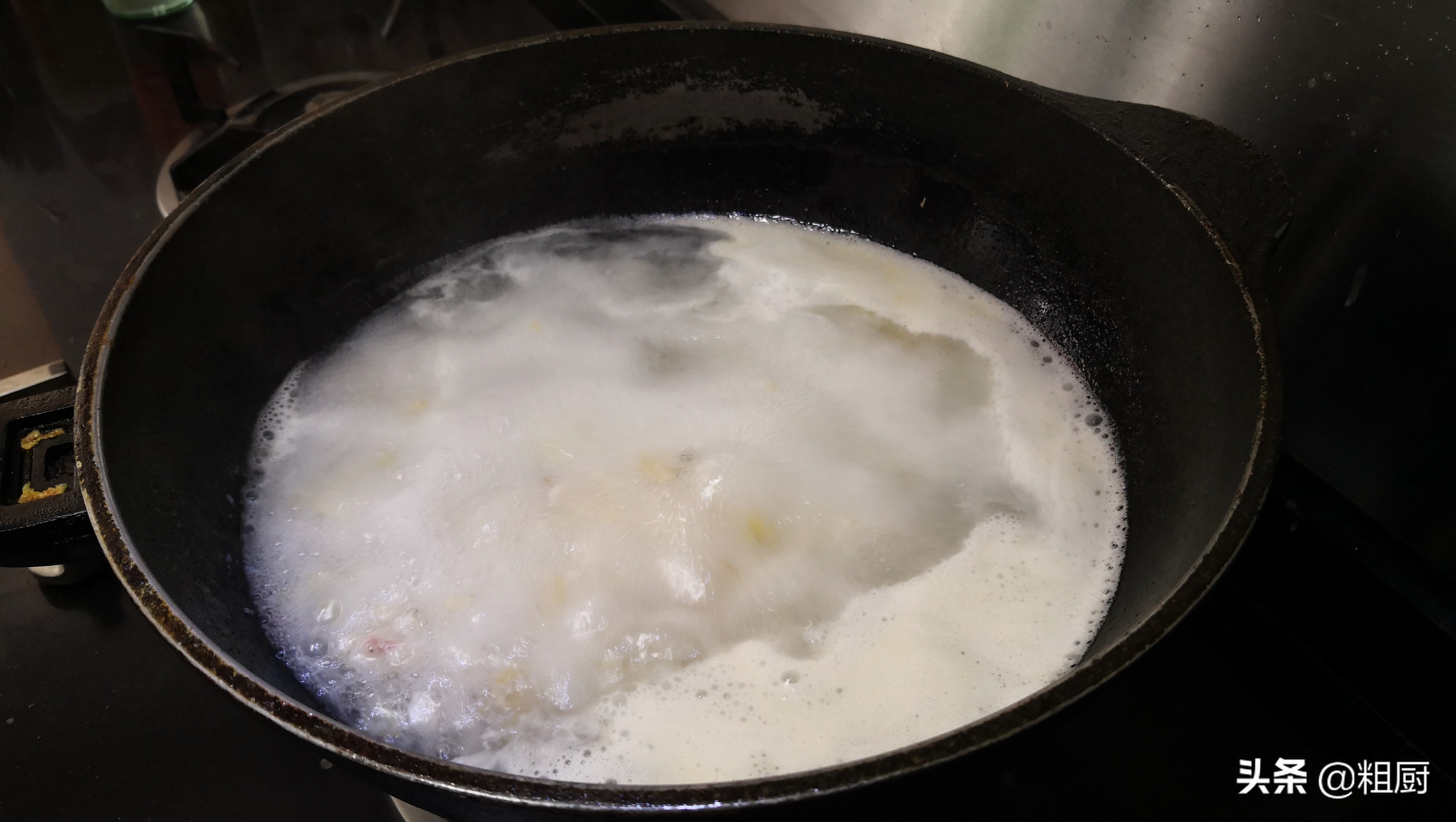 一锅熟的酸菜鱼,一锅鱼鲜最正宗的做法