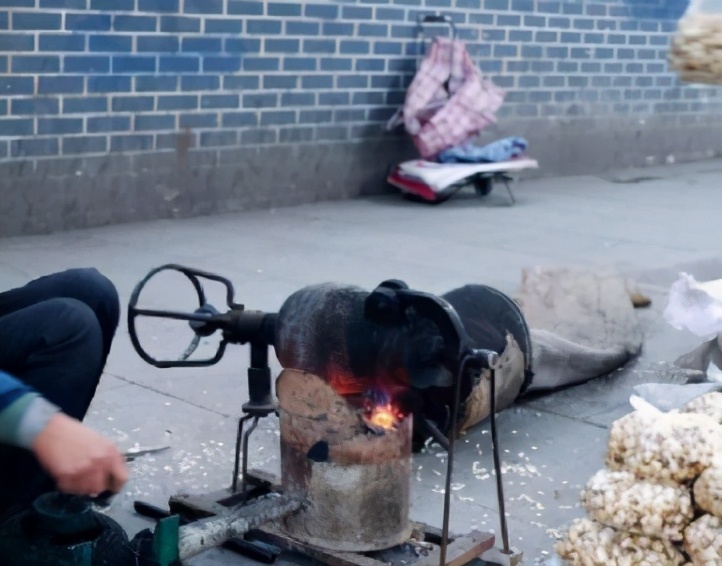 鎶氫粖蹇嗘様,灏忔椂鍊欏悆鐨勯浂椋熺殑鍥炲繂
