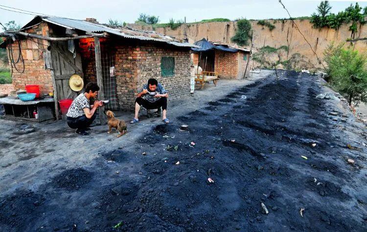 夫妻烧烤店打工一个月能赚多少,夫妻烧烤店收入十几万