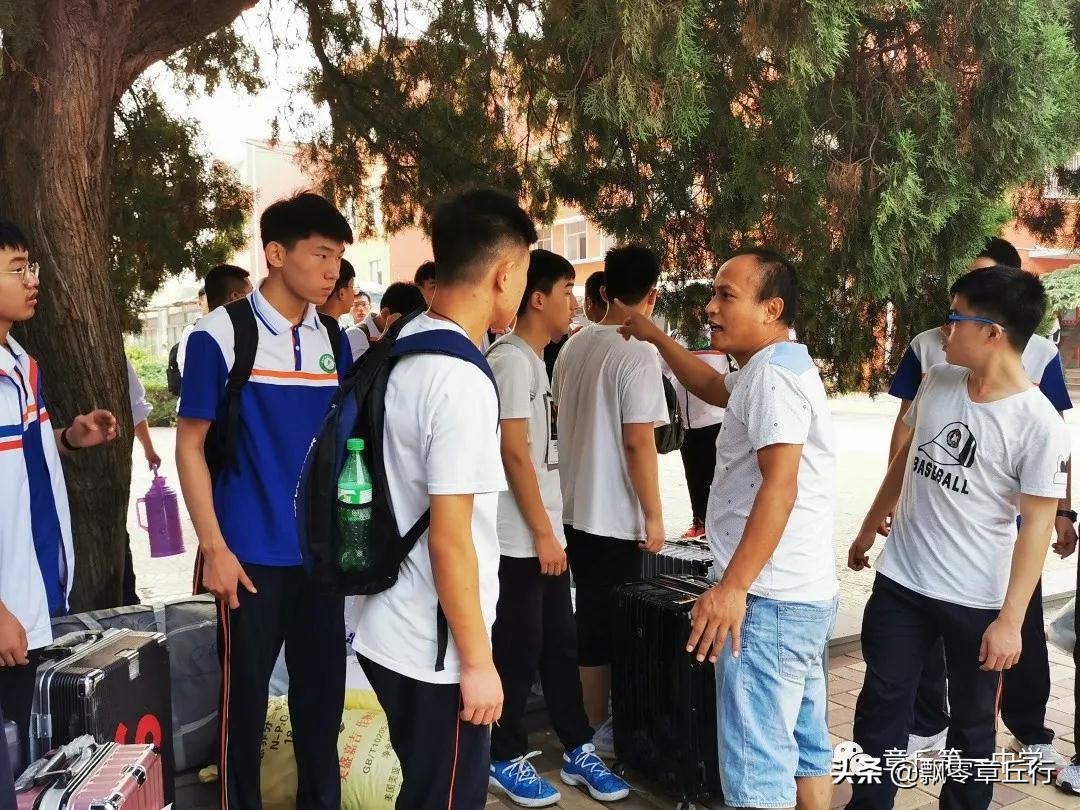 章丘古老的中学在哪里,章丘第一中学搬迁吗