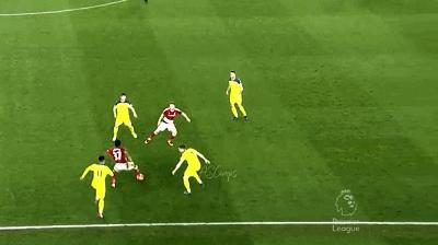 不会射门的后卫,特拉奥雷的精彩进球