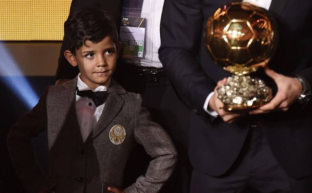 c罗和迷你罗的温情时刻,c罗和他的迷你罗