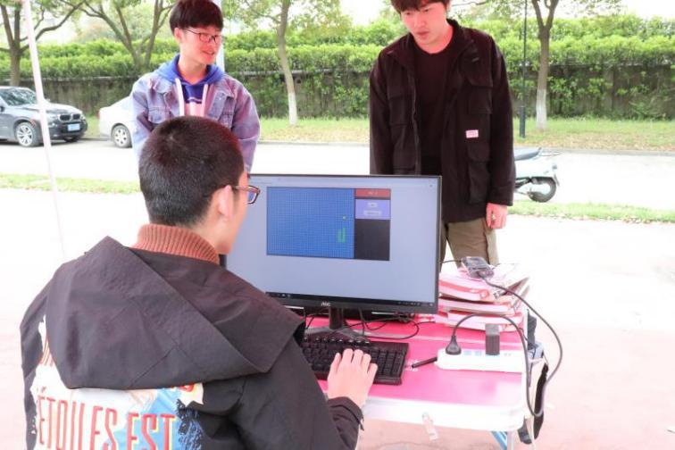 “你好，小时候”|坐上树大的时光机，带你去童年旅行