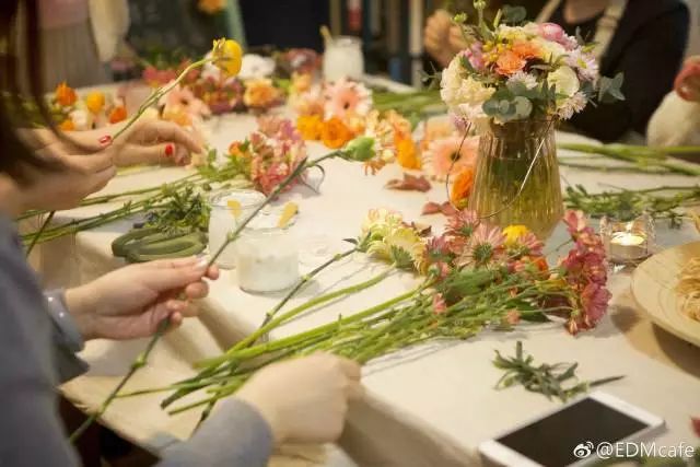 当90后女老板,19岁当女老板