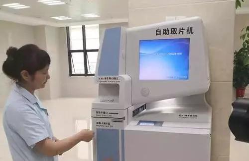 给抗疫前线医护人员的物资,为抗疫前线运送抗疫物资