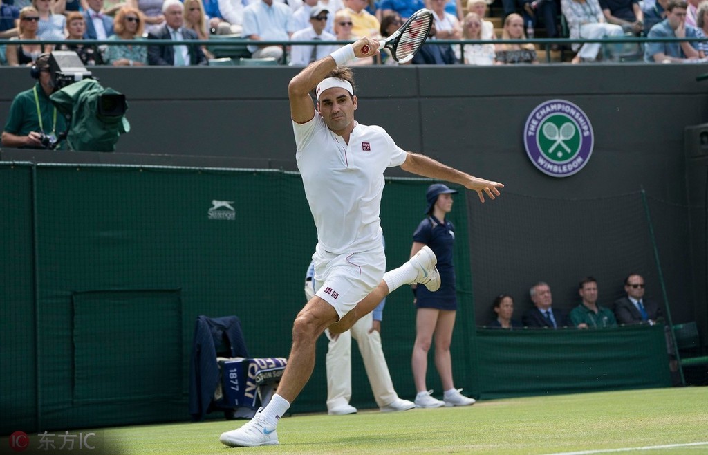 老球迷踢足球,老球迷足球