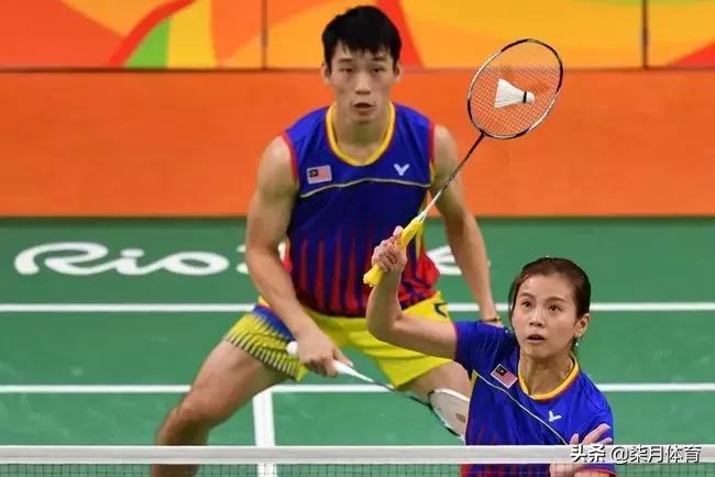 羽毛球高远球打不出大弧度,你该这么练!