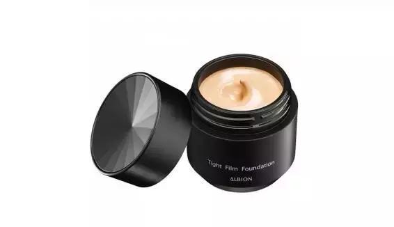 日本贵妇级护肤品粉底,贵妇级日本粉底液好用吗