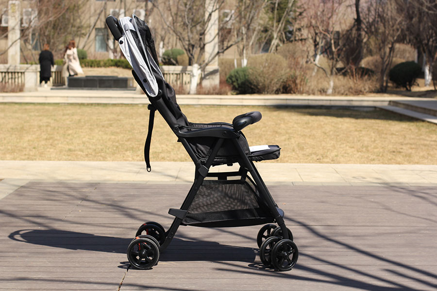 小孩推车可坐可躺折叠499元,499新生儿推车