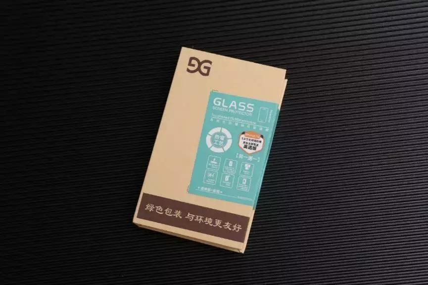 iphone最好贴什么样的钢化膜,iphone13钢化玻璃膜