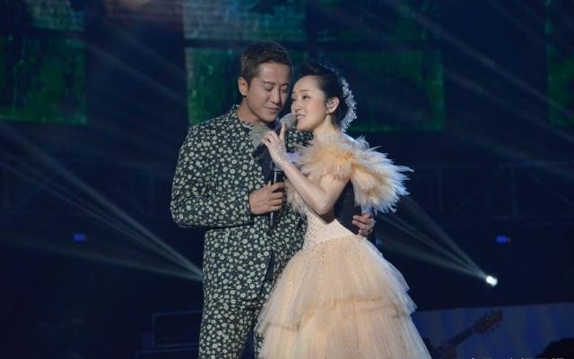 毛宁当年为何被“封杀”？毛宁：曾因“同性恋”*局骗**备受摧残