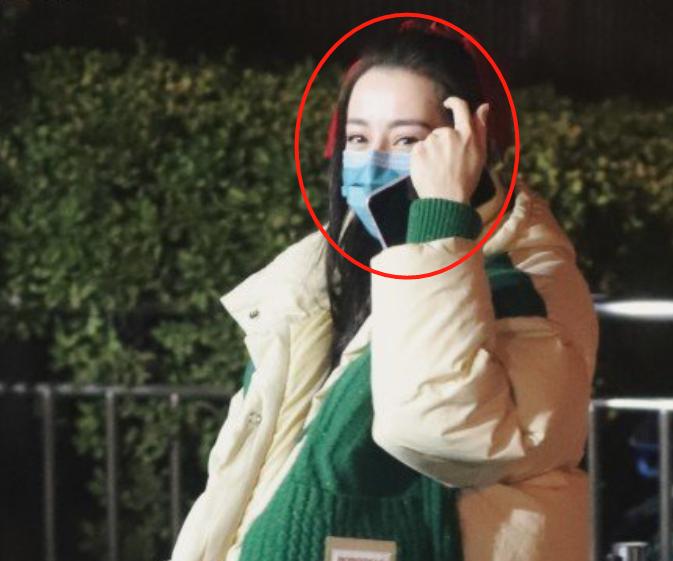 迪丽热巴贵州拍戏路透,迪丽热巴路透绿色衣服