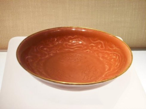 识别洪武釉里红瓷器真假特征,洪武青花鉴定真假