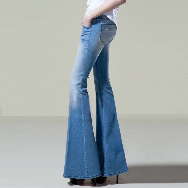 矮个子穿喇叭裤配什么上衣最好看,冬天穿喇叭裤配什么外套好看