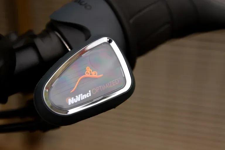 与英国蓝铃自行车其名的荷兰蹬羚自行车，出品第一台电动自行车