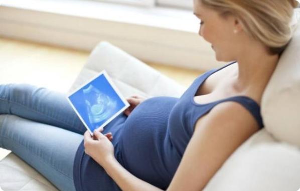 杭州一45岁女子每天吃一片叶酸，六个月过去了，身体有哪些变化？