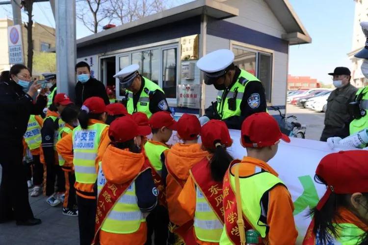 小学劳动实践教育安全预案,劳动实践做交通安全小达人