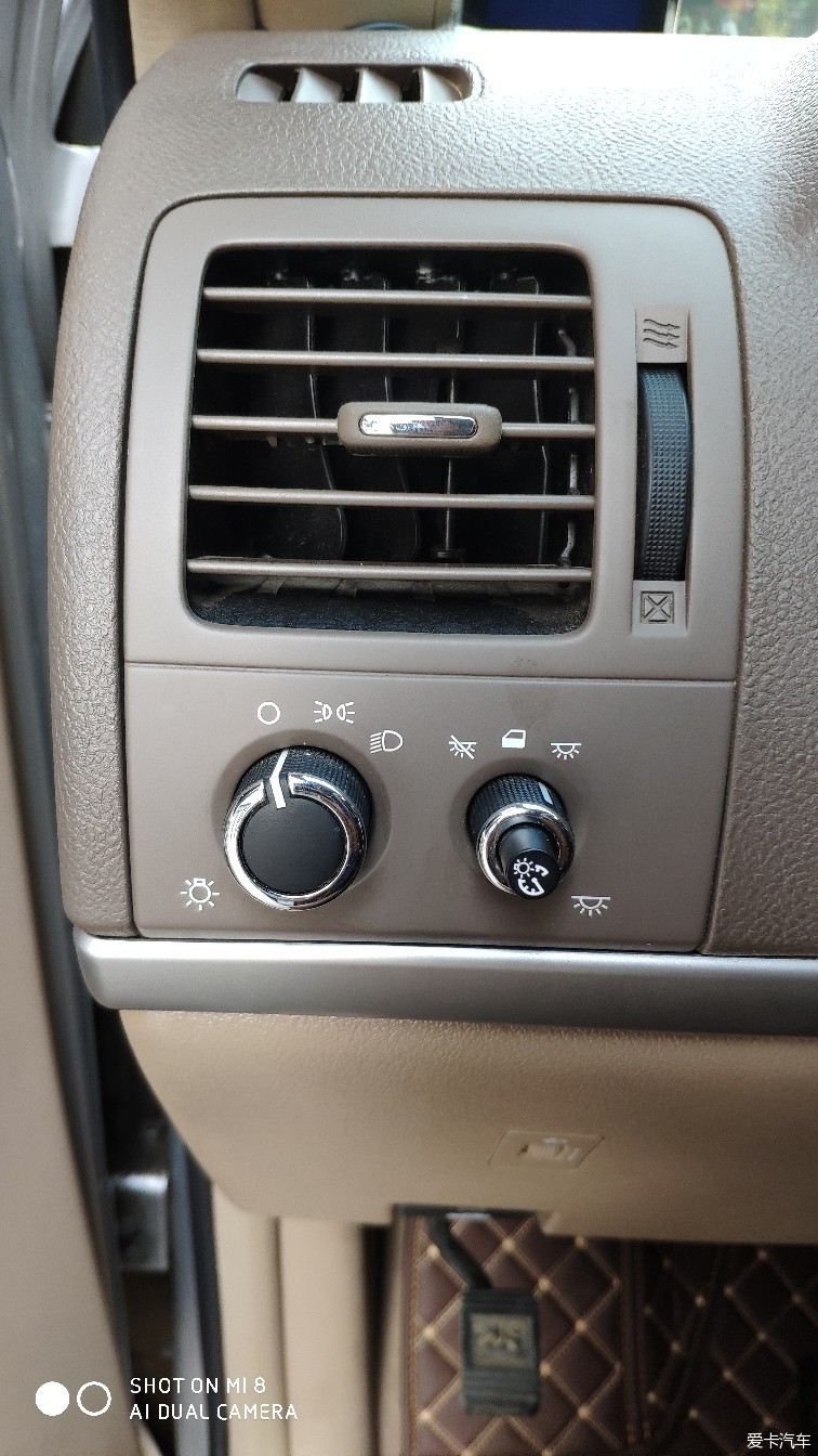 gl8和丰田塞纳,花33万元没要gl8选择丰田塞纳