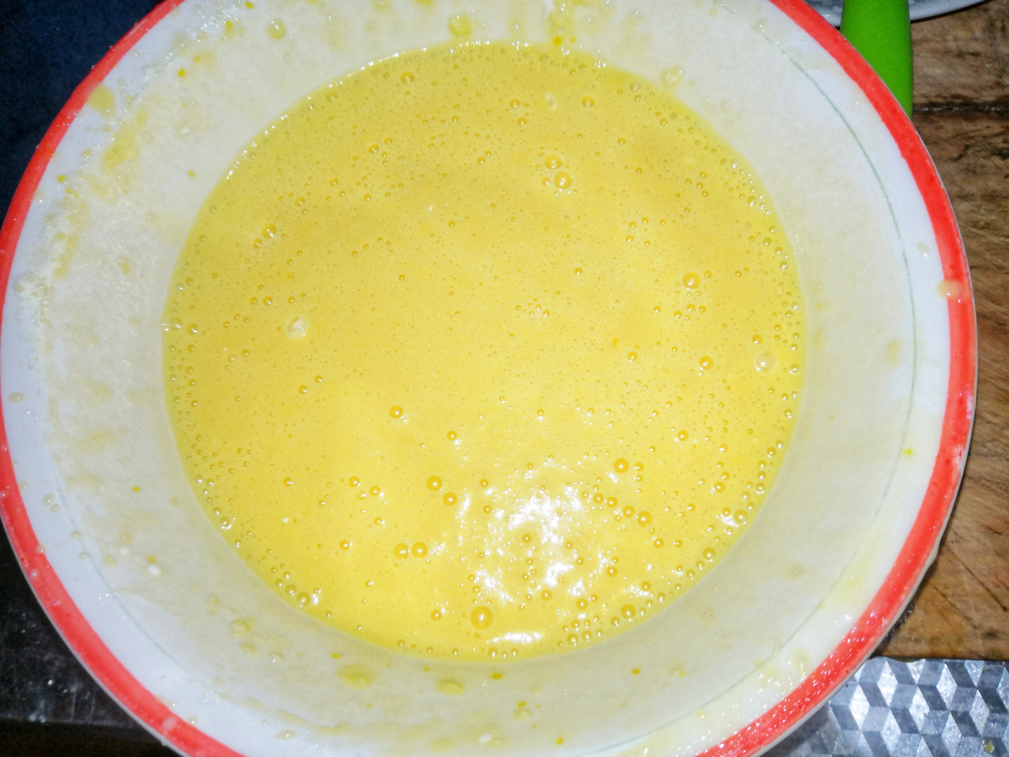 想吃冰淇淋不用出去买教你在家做,想吃冰淇淋不用买教你一招